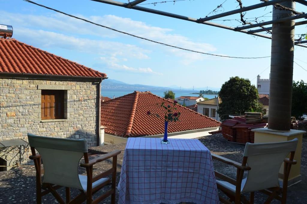 Nafpaktos Castle Studio エクステリア 写真